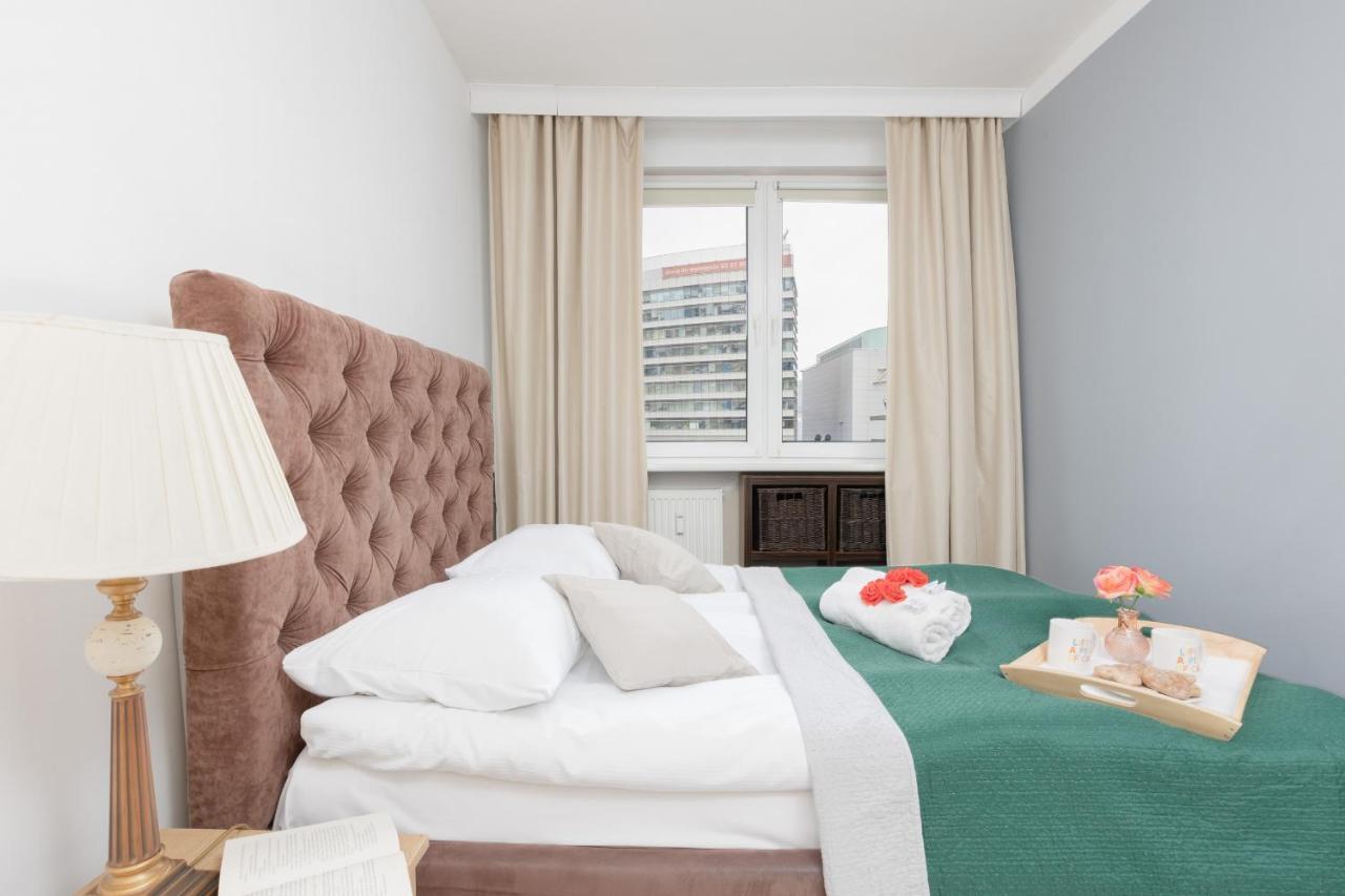 Zlota Apartment Center Of Warsaw By Noclegi Renters Ngoại thất bức ảnh