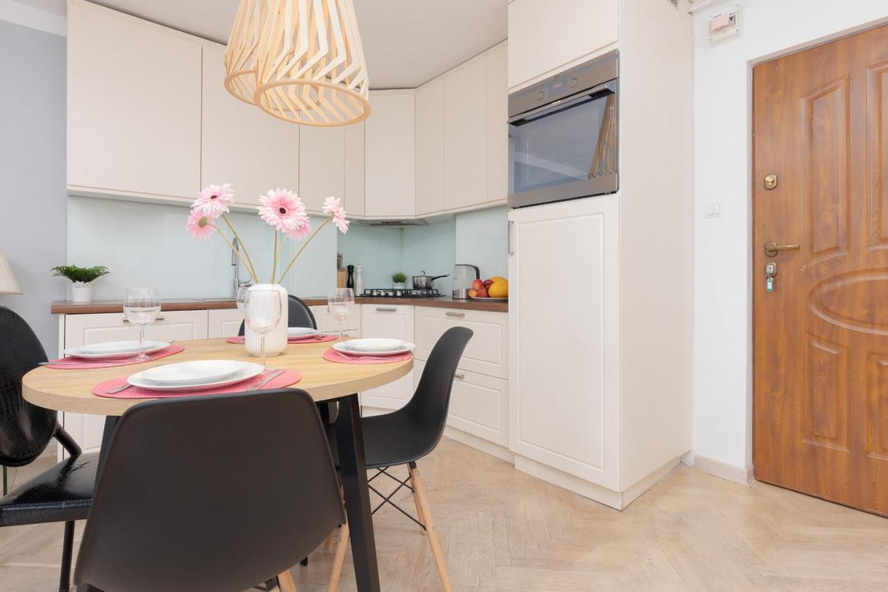 Zlota Apartment Center Of Warsaw By Noclegi Renters Ngoại thất bức ảnh